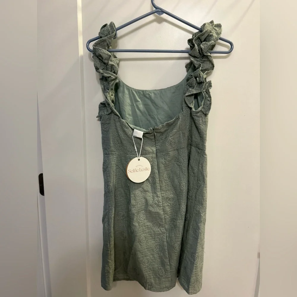 NWT Selfie Leslie Annie Ruffle Shoulder Mini Dress - Picture 7 of 11